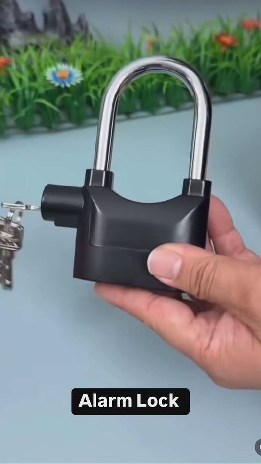 "Intelligent Alarm Lock – Chor Bhagayga, Aapka Saman Bachayga!"